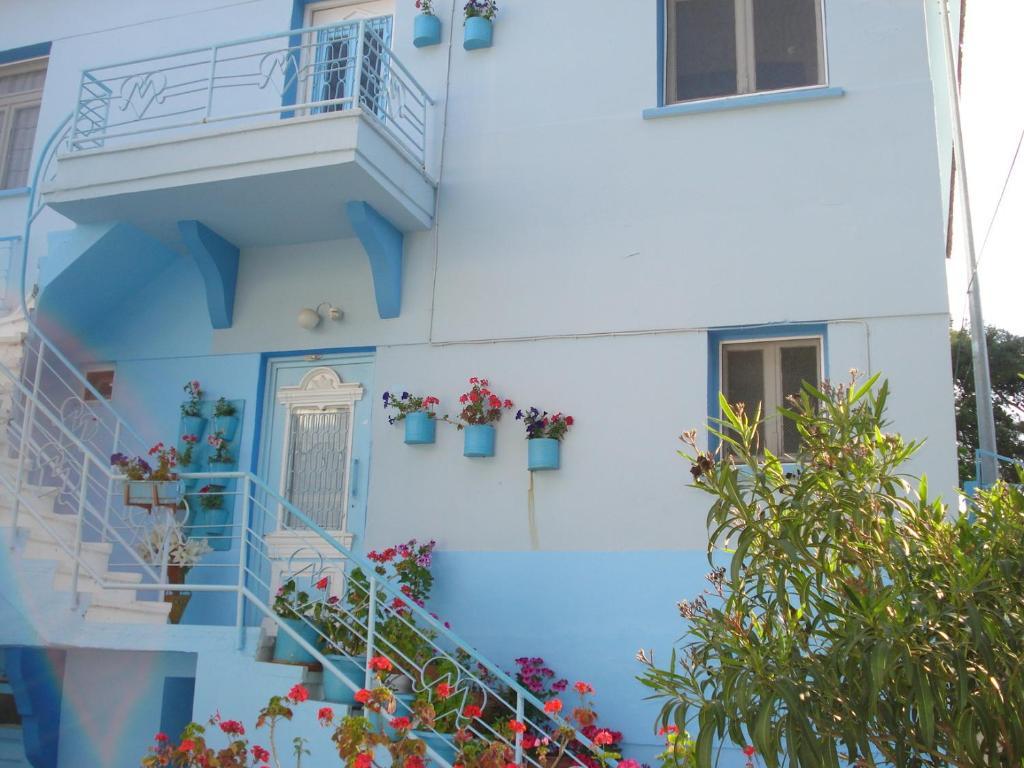 Mavi Pension Hotell Ayvalı Eksteriør bilde