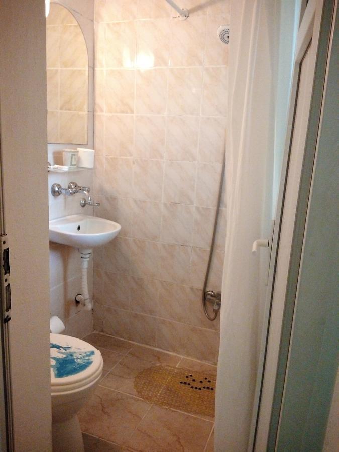 Mavi Pension Hotell Ayvalı Eksteriør bilde